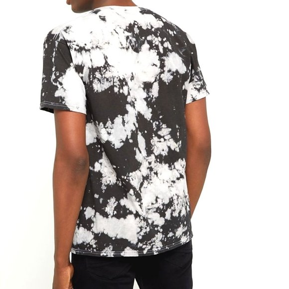 Guns N Roses Bullet Pistols Logo Bleach metal rock Official T-shirt 2XL NWT - Picture 2 of 2